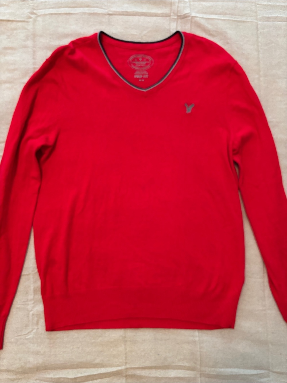 American Eagle Outfitters Bright Red V-Neck Sweater prep fit M cotton